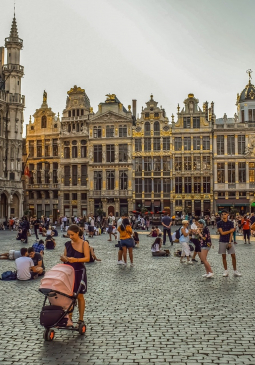 Het Brussels toeristisch landschap en de vooruitzichten na de COVID-19-gezondheidscrisis - Presentatie Denis Delforge